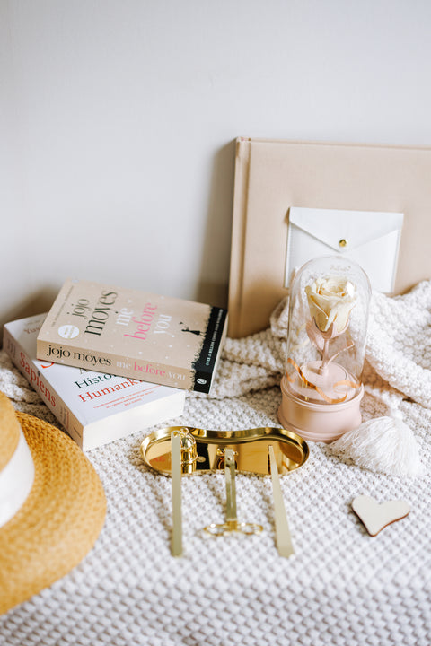 Delicate kit for candle maintenance