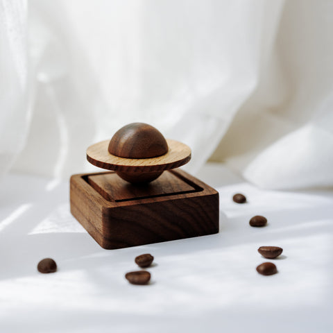 Difusor de madera de Saturno - Envuelto para regalo