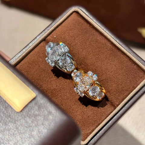Anillo de cruz brillante ajustable chapado en oro de 18 quilates