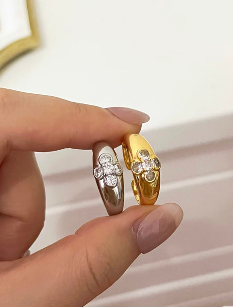 Lucky Clover Ring with Diamond (Zirconia) 18k Gold Plated Adjustable