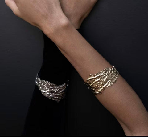 Pulsera Rústica Bañada en Oro de 18K