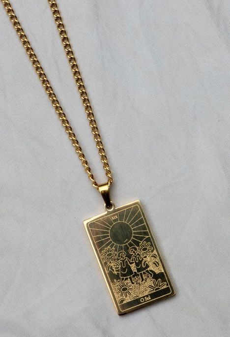 Magic Kit - a Tarot Necklace + a Tarot Deck